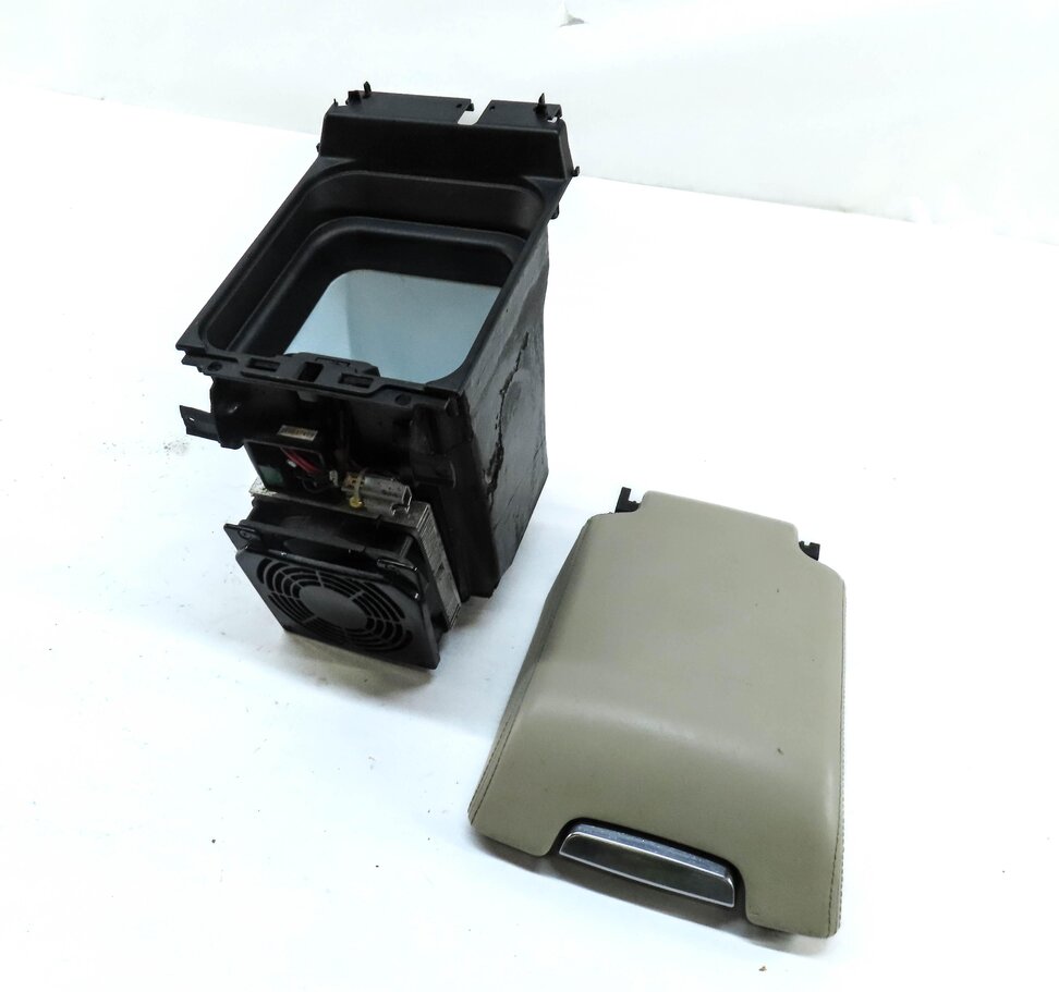 Thumbnail 1: 2010-2013 RANGE ROVER SPORT (L320) FRONT CENTER CONSOLE COOLER w/ LID (IVORY)