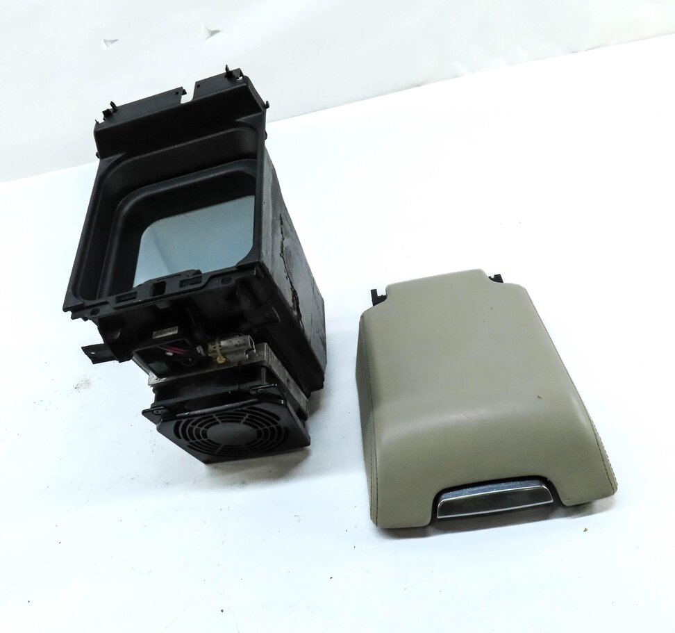 Thumbnail 5: 2010-2013 RANGE ROVER SPORT (L320) FRONT CENTER CONSOLE COOLER w/ LID (IVORY)