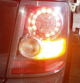 Thumbnail 9: 2010-2011 RANGE ROVER SPORT (L320) RIGHT PASSENGER TAILLIGHT BRAKE LIGHT LAMP