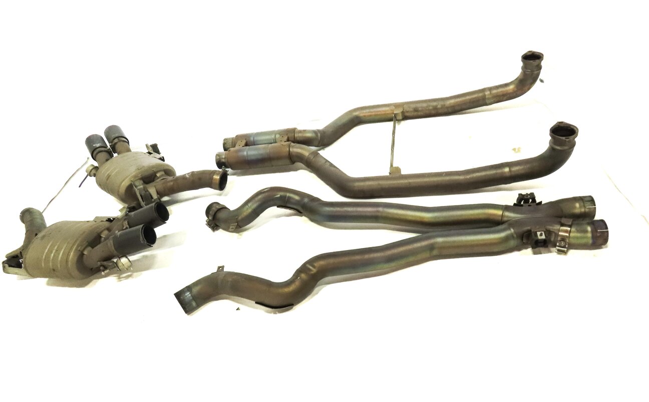 Thumbnail 2: 12-19 BMW M6 (F06 F12 F13) 4.4L S63 ///M SPORT COMPETITION MUFFLER EXHAUST SET