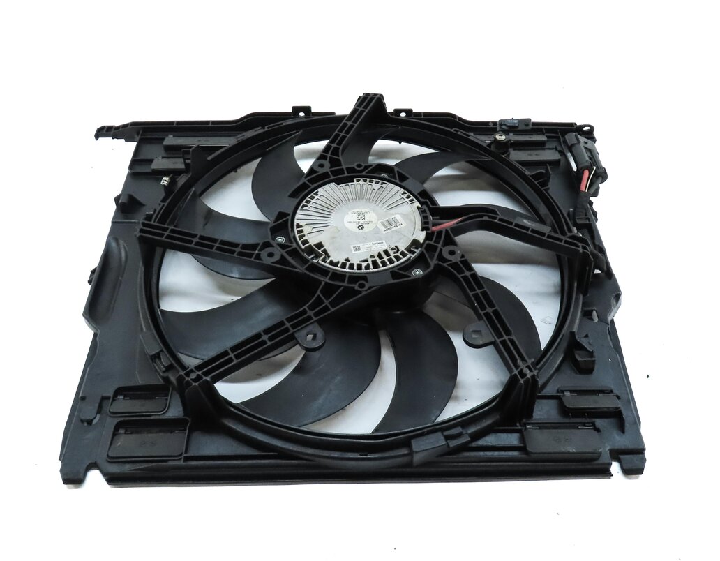 Thumbnail 5: 12-19 BMW M5 M6 ///M F06 F10 F12 4.4L S63 1000w SHROUD & COOLING RADIATOR FAN