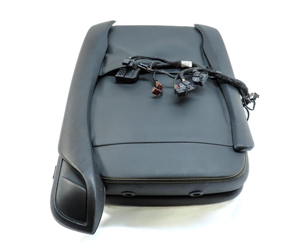 Thumbnail 7: 14-17 6 M6 COUPE (F13) FRONT RIGHT ///M EMBOSSED VENTED UPPER SEAT CUSHION BLACK