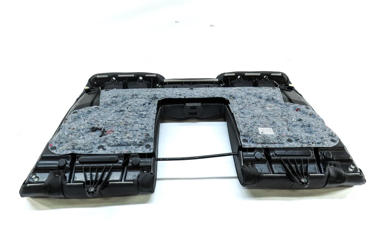 Thumbnail 4: 2016 BMW M6 COUPE (F13) REAR UPPER ///M SPORT BENCH SEAT CUSHION (BLACK Z1XX)