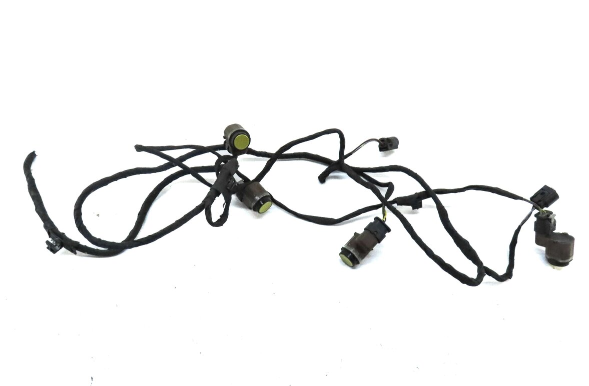 Thumbnail 2: 2016 BMW M6 COUPE (F13) REAR PARK ASSIST PDC SENSOR SET4 (GOLD) w/ WIRE HARNESS