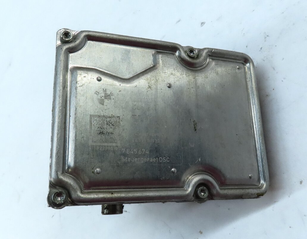 Thumbnail 5: 2012-2019 BMW M5 M6 ///M (F06 F10 F12 F13) DSC ABS ANTI LOCK BRAKE PUMP MODULE