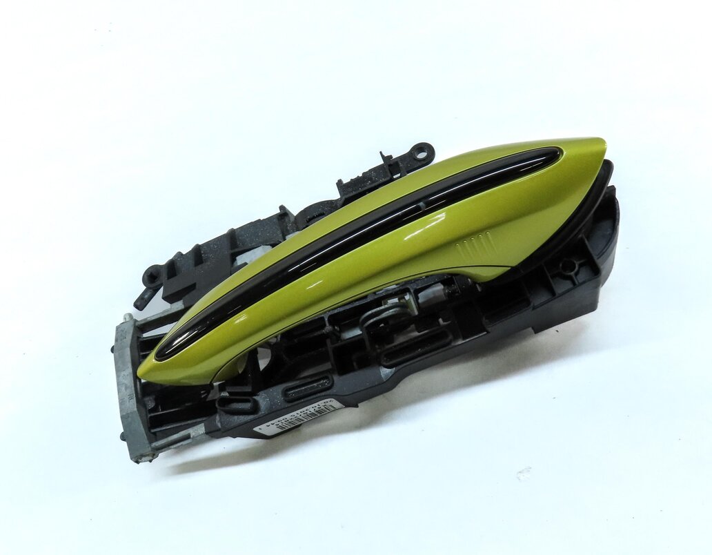 Thumbnail 3: 09-19 BMW 5 6 7 SERIES (F01 F07 F10 F12) RIGHT FRONT COMFORT DOOR HANDLE (GOLD)