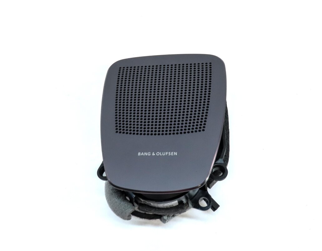 Thumbnail 2: 2016 BMW M6 COUPE (F13) FRONT CENTER DASH BANG & OLUFSEN SPEAKER w/ COVER GRAY