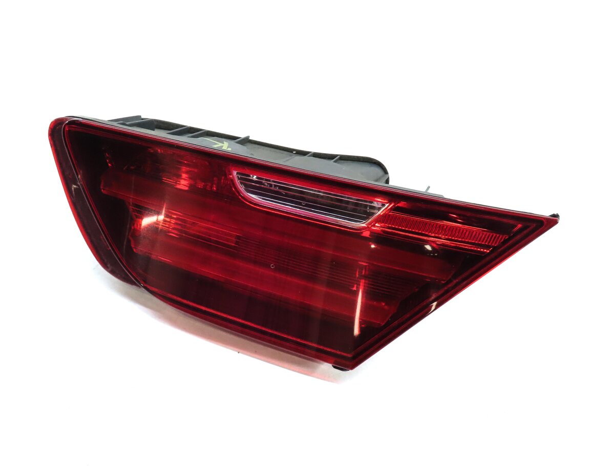 12-19 BMW 640i 650i M6 ///M (F06 F12 F13) RIGHT TRUNK INNER TAILLIGHT LIGHT LAMP