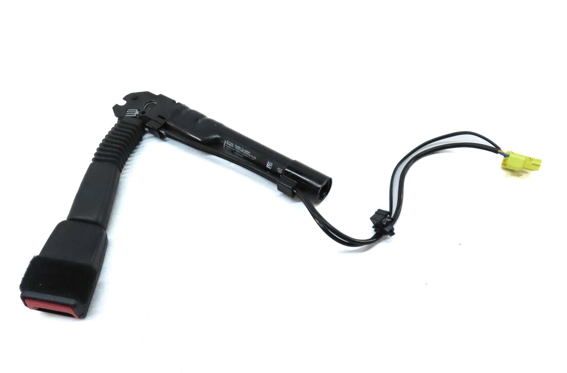 Thumbnail 3: 12-19 BMW 4 6 SERIES M4 M6 (F06 F12 F13 F32) RIGHT FRONT SEATBELT RECEIVER