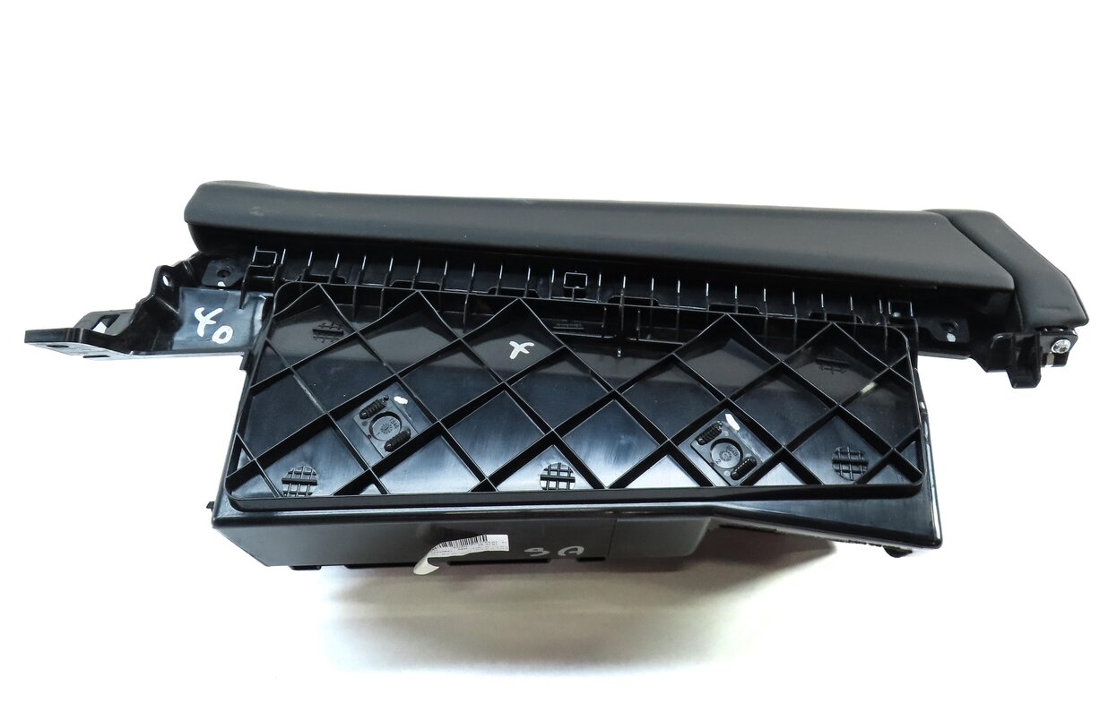Thumbnail 4: 12-19 BMW 6 M6 (F06 F12 F13) RIGHT PASSENGER GLOVE BOX ASSEMBLY (BLACK LEATHER)