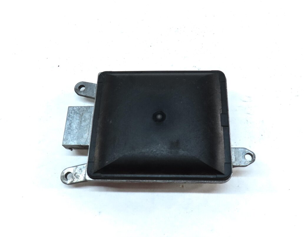 Thumbnail 5: 2016 BMW M6 COUPE (F13) REAR RIGHT BLIND SPORT ALERT RADAR SENSOR MASTER MODULE
