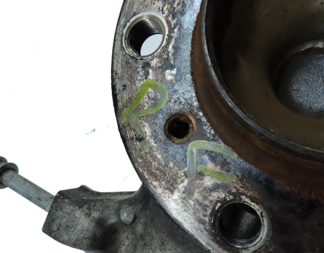 Thumbnail 6: 2012-2019 BMW M5 M6 ///M (F06 F10 F12 F13) RIGHT FRONT PASSENGER SPINDLE KNUCKLE