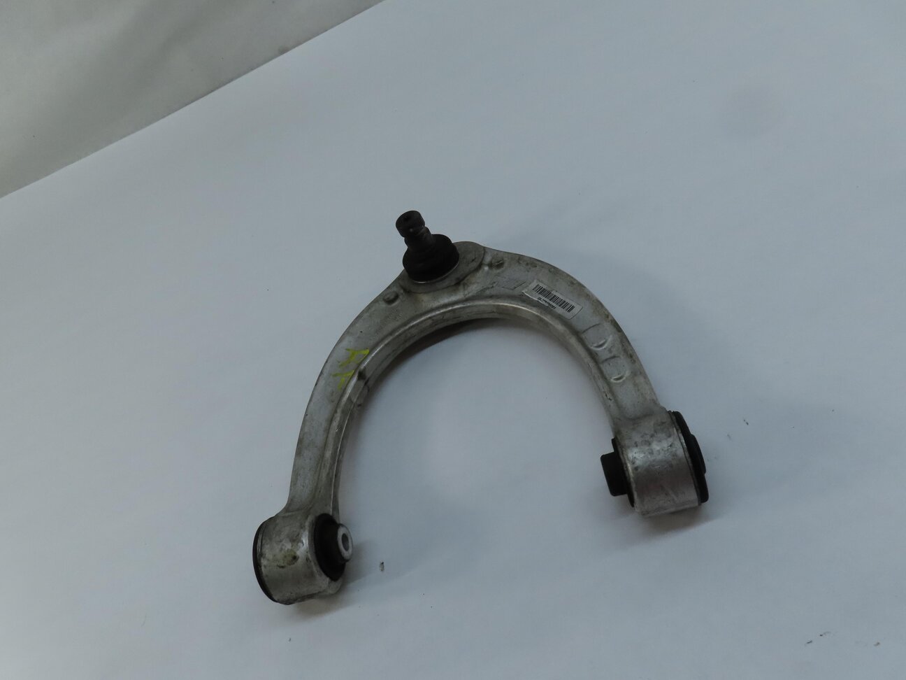 Thumbnail 3: 2012-2018 BMW M6 ///M (F12 F13) COUPE CONVERTIBLE RIGHT FRONT UPPER CONTROL ARM
