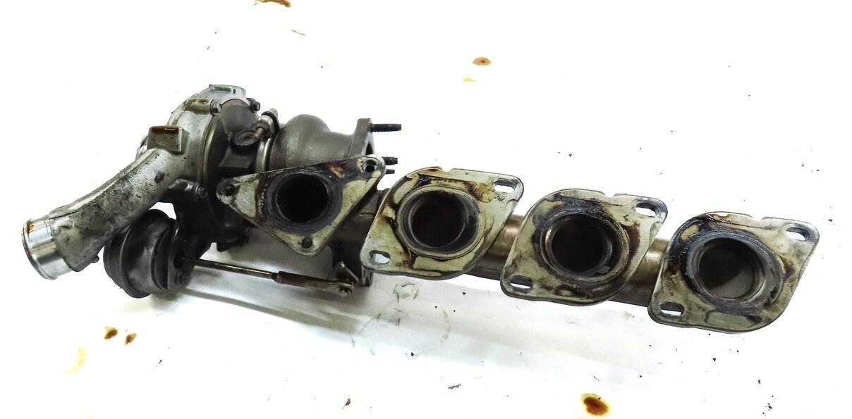 11-20 MERCEDES CL550 E550 GL450 GL550 ML550 S550 SL550 CLS550 LEFT TURBOCHARGER