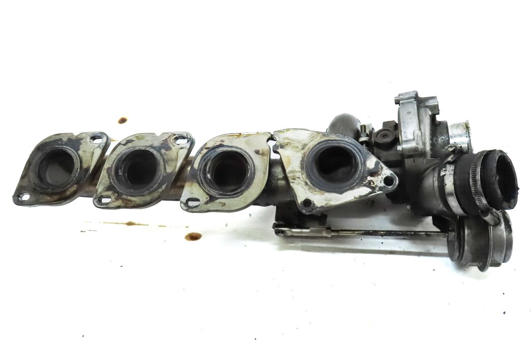 Thumbnail 2: 2011-2020 CL550 E550 GL450 GL550 ML550 S550 SL550 CLS550 4.6L RIGHT TURBOCHARGER