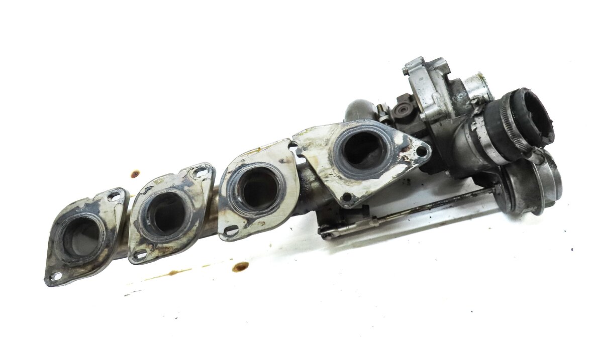 Thumbnail 3: 2011-2020 CL550 E550 GL450 GL550 ML550 S550 SL550 CLS550 4.6L RIGHT TURBOCHARGER