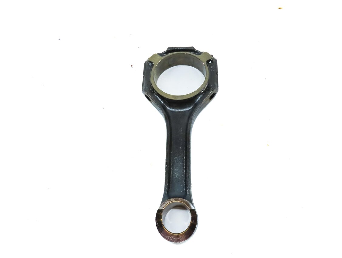 Thumbnail 4: 2013 MERCEDES GL450 (X166) 4.6L TURBO M278 ENGINE LEFT CONNECTING ROD 2780300520