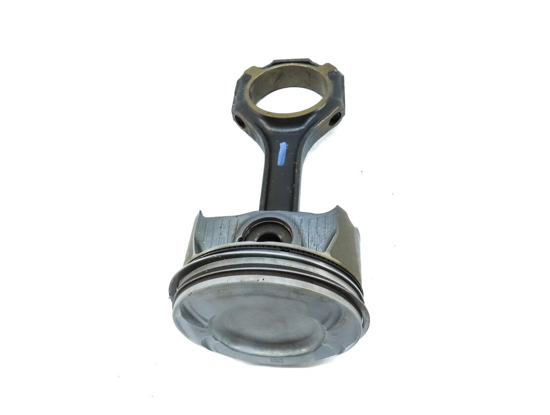 Thumbnail 3: 2013 MERCEDES GL450 (X166) 4.6L TURBO M278 ENGINE LEFT PISTON & ROD 2780300520