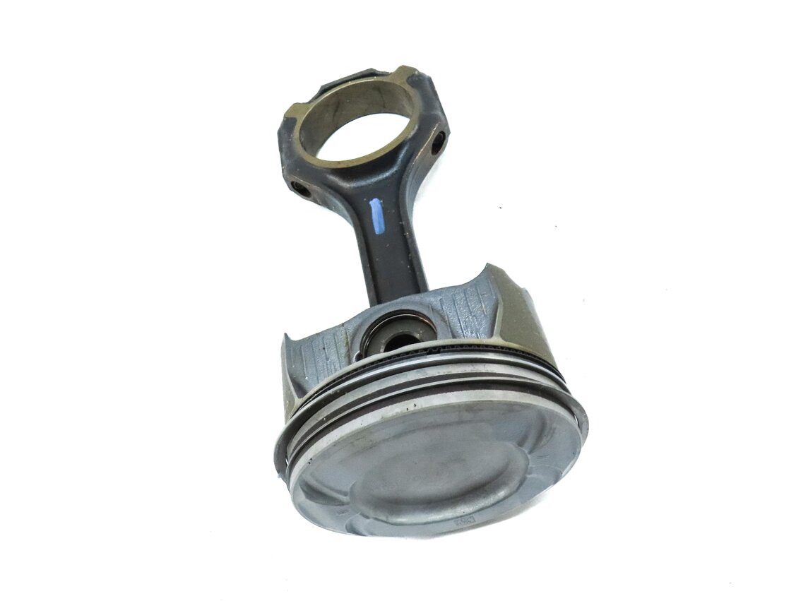 Thumbnail 4: 2013 MERCEDES GL450 (X166) 4.6L TURBO M278 ENGINE LEFT PISTON & ROD 2780300520