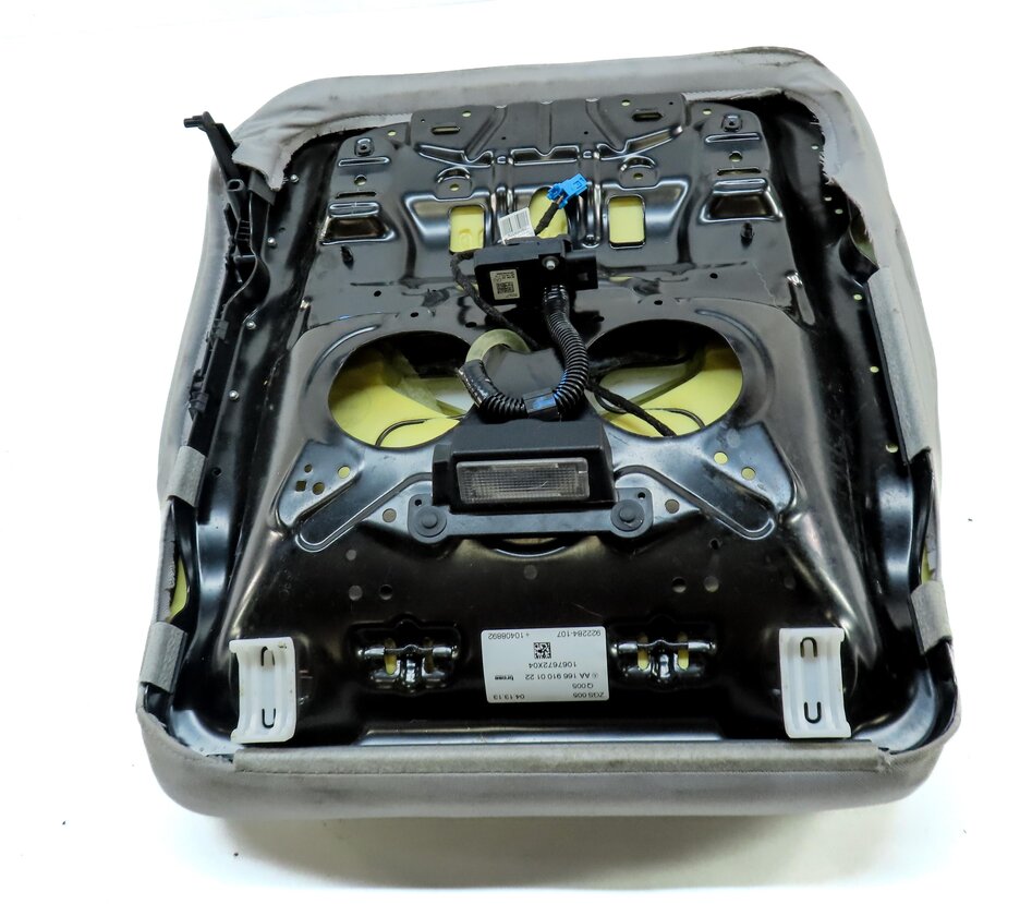 Thumbnail 7: 2013 MERCEDES GL450 (X166) FRONT RIGHT LOWER HEATED SEAT CUSHION (GREY LEATHER)