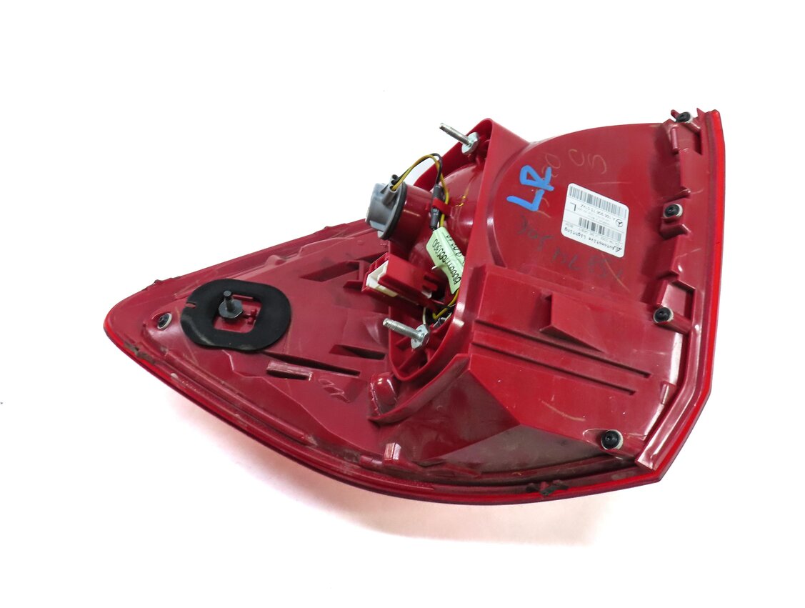 Thumbnail 5: 13-16 MERCEDES GL350 GL450 GL550 (X166) LEFT DRIVER TAILLIGHT BRAKE LIGHT LAMP