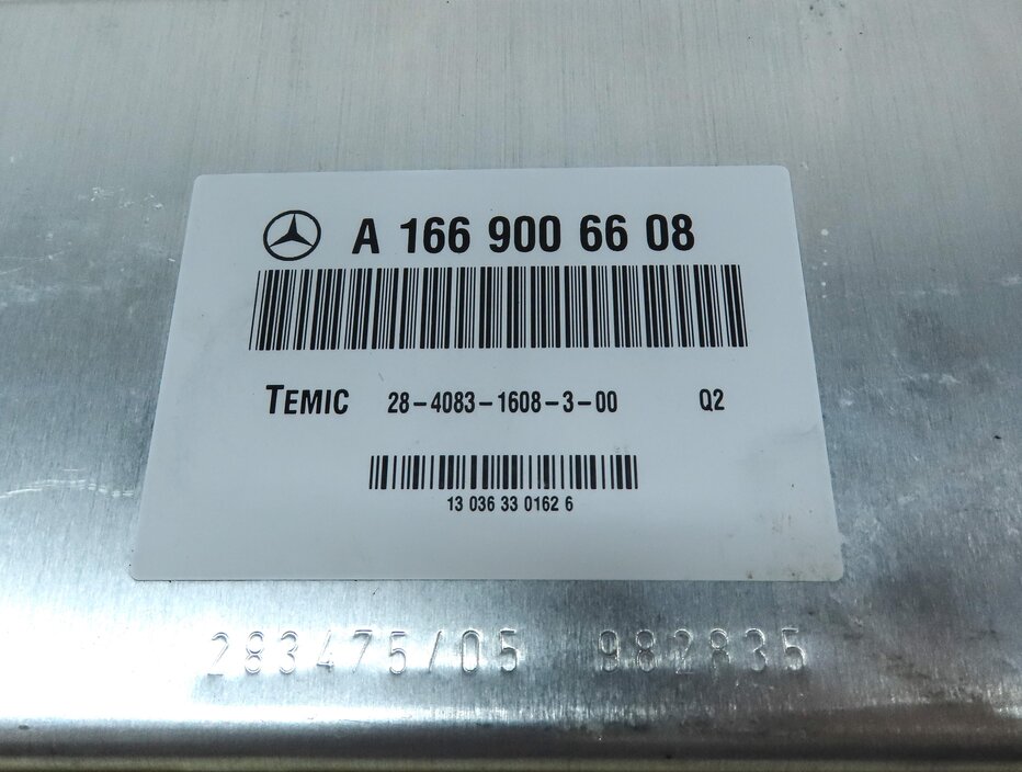Thumbnail 4: 13-15 MERCEDES GL ML CLASS (W166 X166) AIRMATIC AIR SUSPENSION CONTROL MODULE