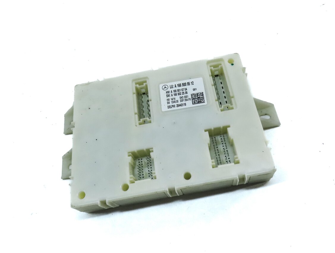 Thumbnail 3: 2013-2014 MERCEDES GL-CLASS (X166) REAR SIGNAL ACQUISITION CONTROL MODULE SAM