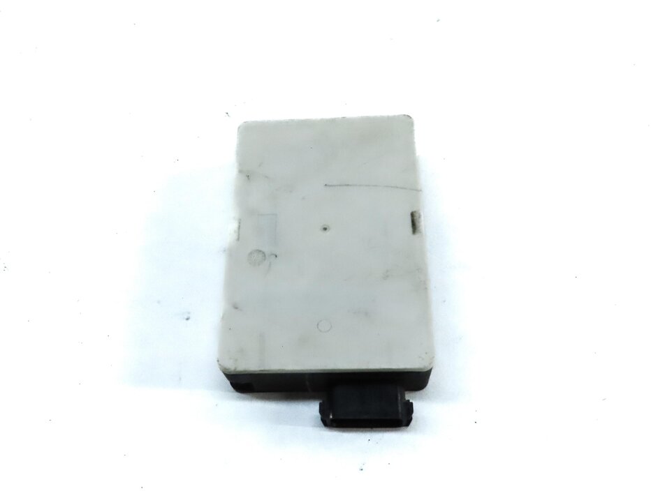 Thumbnail 2: 2013 MERCEDES GL450 (X166) REAR BLIND SPOT RADAR SENSOR MODULE 0009050210