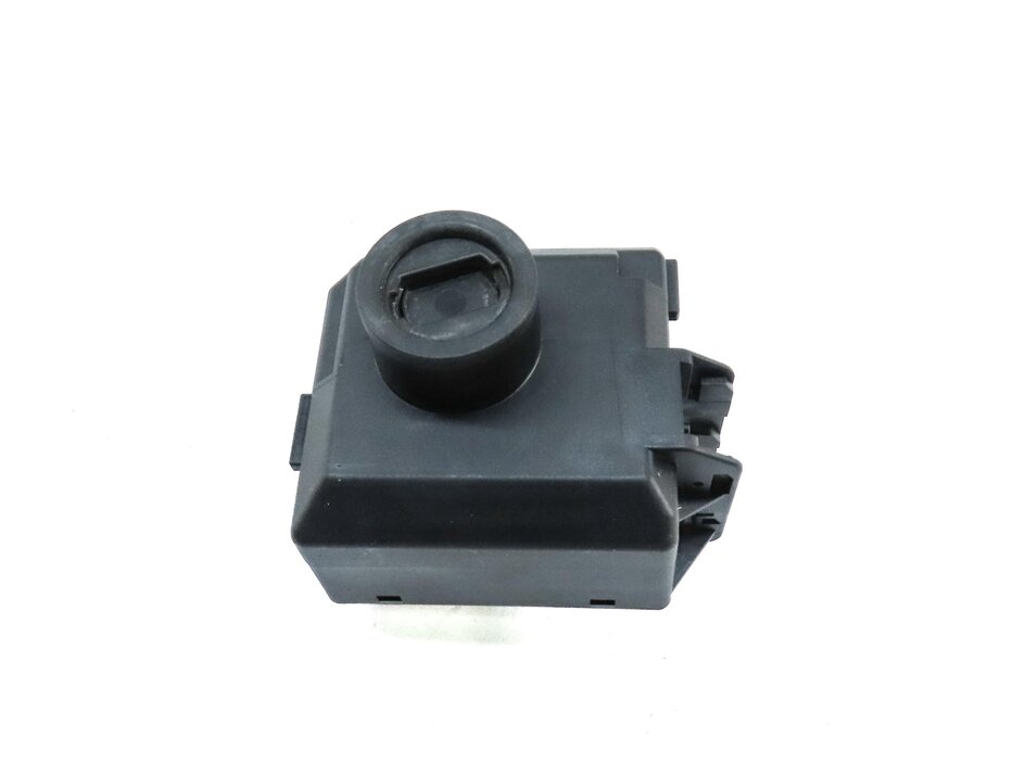 Thumbnail 2: 2013-2015 MERCEDES G500 GL350 GL450 GL550 ML350 (W166 X166 W463) IGNITION SWITCH