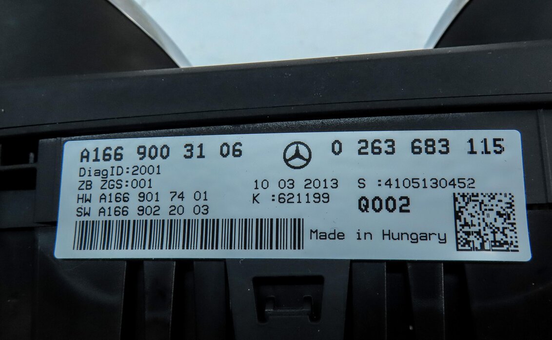 Thumbnail 7: 2013 MERCEDES GL450 GL550 ML350 ML550 (W166 X166) SPEEDOMETER GAUGE CLUSTER 130k