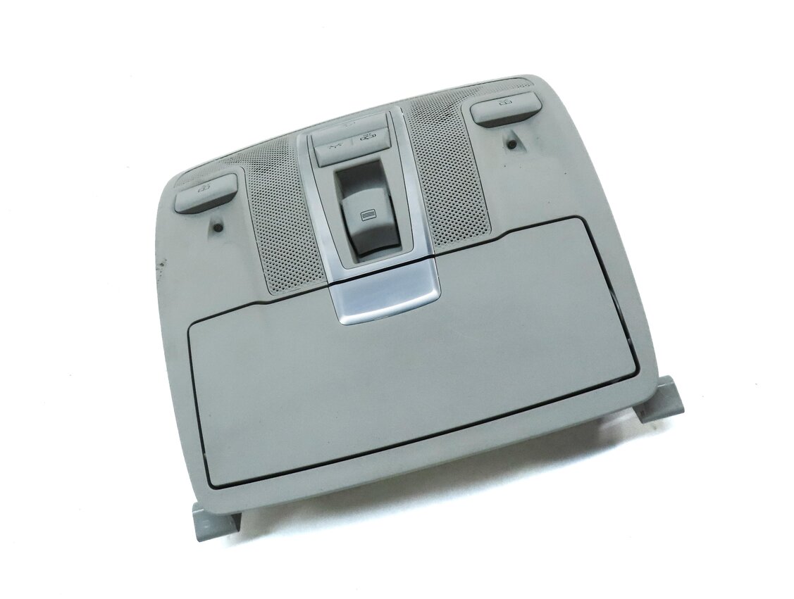 Thumbnail 3: 2013 MERCEDES GL450 X166 FRONT CENTER ROOF PRIMARY DOMELIGHT MAP LIGHT LAMP GREY