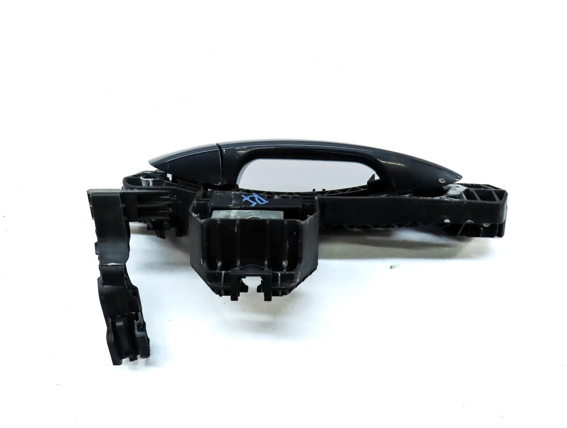 Thumbnail 4: 08-17 MERCEDES C E GL ML (W204 W212 W166 X166) RIGHT FRONT DOOR HANDLE (GREY)