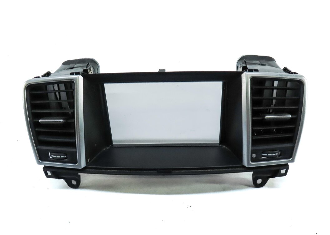 Thumbnail 2: 2013 MERCEDES GL450 (X166) FRONT CENTER DASH A/C HEATER AIR VENT w/ SCREEN TRIM
