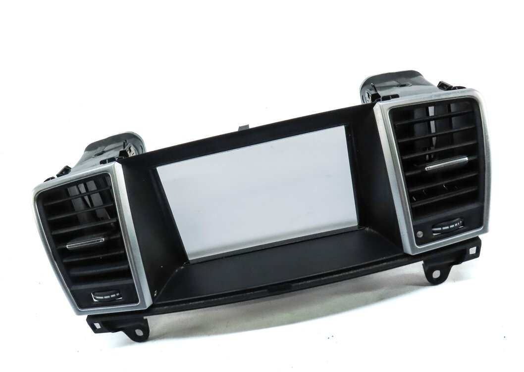 Thumbnail 3: 2013 MERCEDES GL450 (X166) FRONT CENTER DASH A/C HEATER AIR VENT w/ SCREEN TRIM