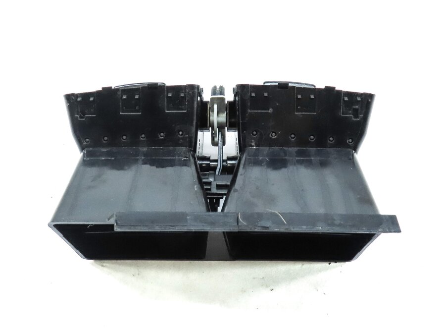 Thumbnail 4: 2013 MERCEDES GL450 X166 REAR CENTER CONSOLE HVAC A/C HEATER AIR VENT 1668300554