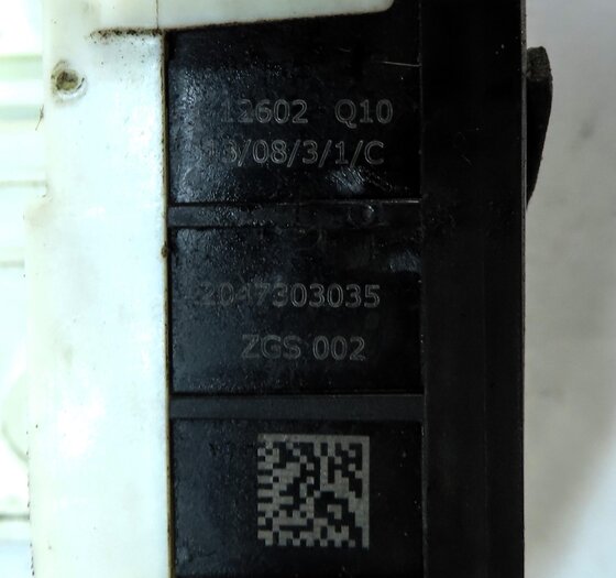 Thumbnail 6: 11-19 MERCEDES B CLA CLS E GL GLA ML (W166 W212 X166 X204) RIGHT REAR DOOR LATCH