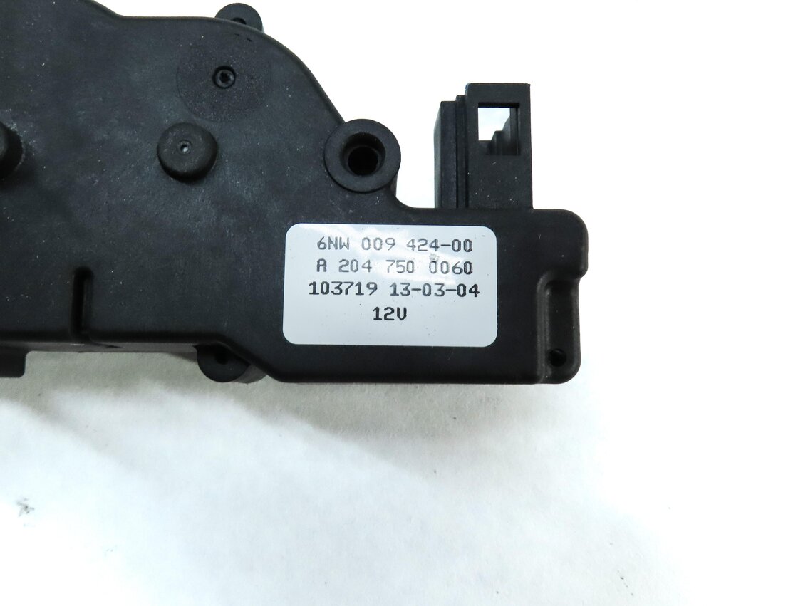 Thumbnail 6: 2013 MERCEDES GL450 (X166) REAR HATCH TRUNK LOCK LATCH ASSIST MOTOR 2047500060