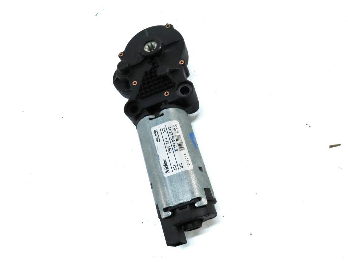 Thumbnail 3: 2013 MERCEDES GL450 (X166) REAR LEFT 3RD ROW FOLD UP DOWN SEAT MOTOR 1648202342