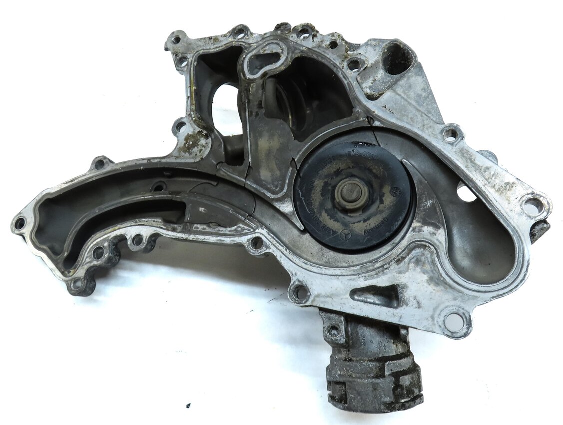 Thumbnail 5: 2011-2020 MERCEDES CL550 E550 GL450 GL550 ML550 S550 SL550 CLS550 - WATER PUMP