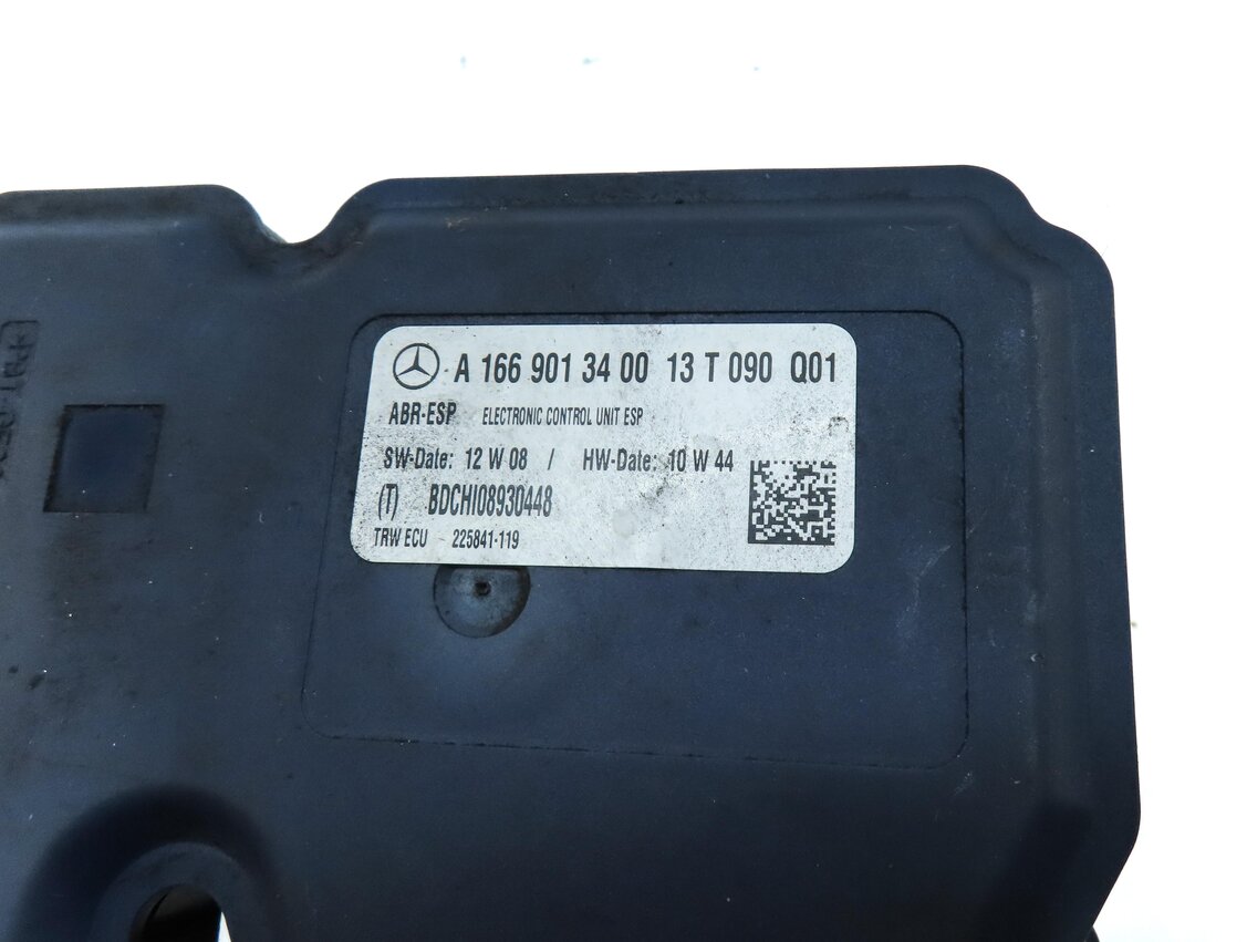 Thumbnail 6: 2012-2013 MERCEDES GL ML CLASS (W166 X166) ABS ANTI LOCK BRAKE PUMP w/ MODULE