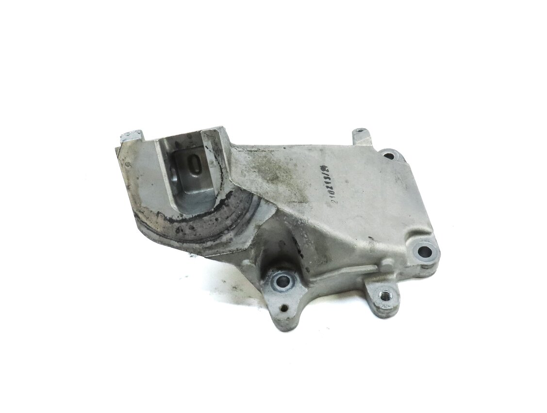 Thumbnail 2: 2013 MERCEDES GL450 (X166) 4.6L TURBO M278 RIGHT ENGINE MOTOR MOUNT BRACKET
