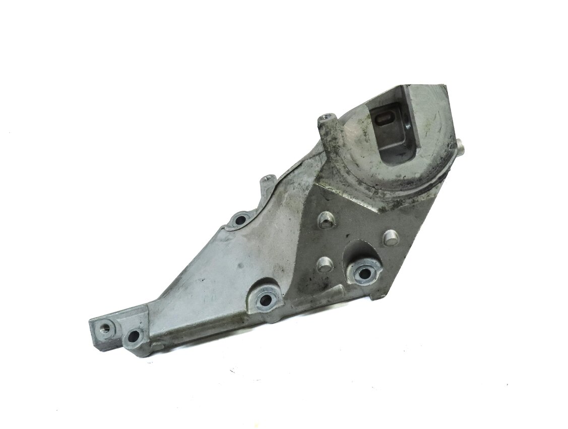 Thumbnail 3: 2013 MERCEDES GL450 (X166) 4.6L TURBO M278 LEFT ENGINE MOTOR MOUNT BRACKET