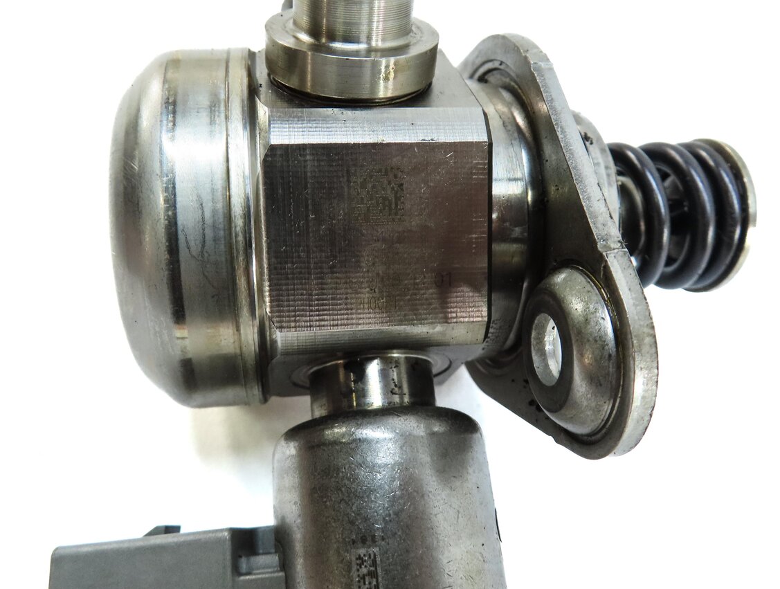 Thumbnail 8: 11-20 MERCEDES CL E G GL ML SL S SL CLS W212 W222 RIGHT HIGH PRESSURE FUEL PUMP
