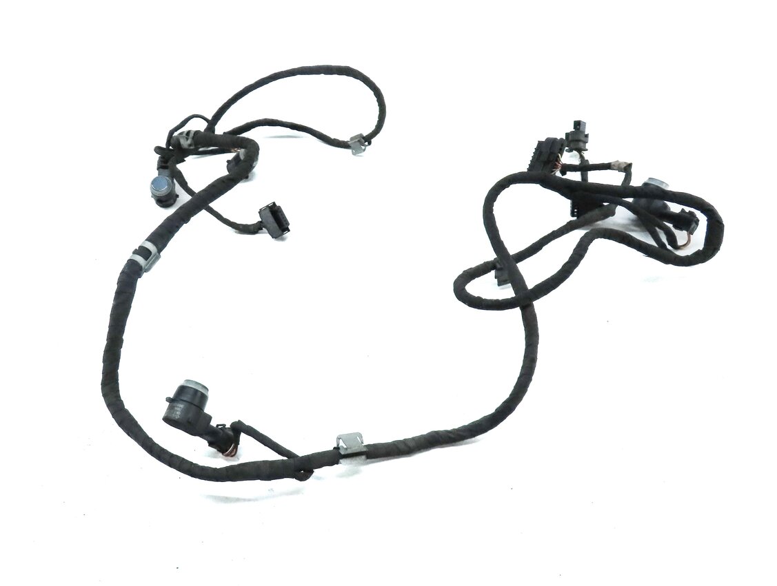 Thumbnail 4: 2013 MERCEDES GL450 (X166) REAR PARK ASSIST PDC SENSOR SET4 (GREY) w/ HARNESS