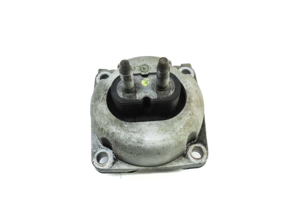 Thumbnail 2: 2013 MERCEDES GL450 X166 4.6L M278 ENGINE TRANSMISSION MOUNT SUPPORT BRACKET
