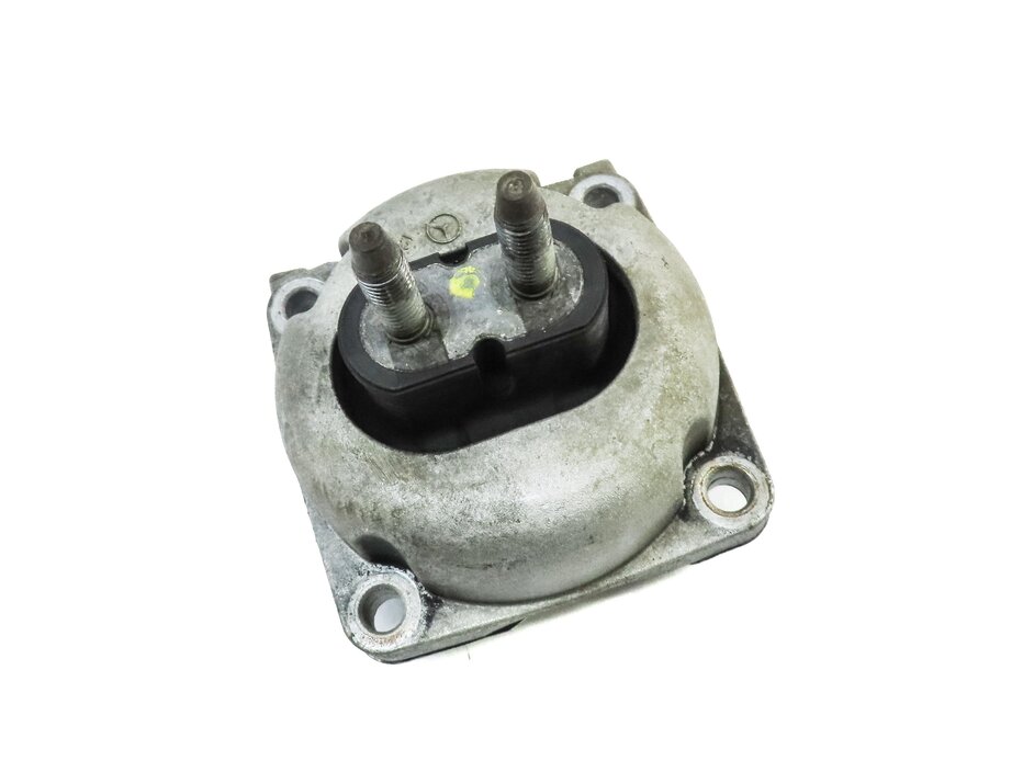 Thumbnail 3: 2013 MERCEDES GL450 X166 4.6L M278 ENGINE TRANSMISSION MOUNT SUPPORT BRACKET