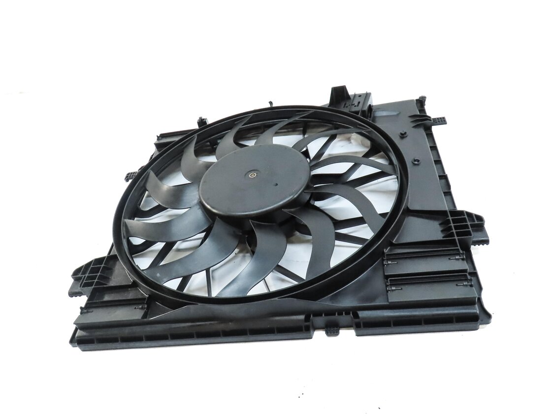 Thumbnail 2: 13-19 MERCEDES GL GLE GLS ML (W166 X166) 600w RADIATOR COOLING FAN (TOW PACKAGE)