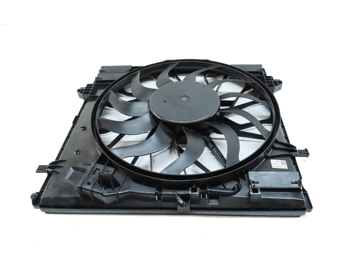 Thumbnail 4: 13-19 MERCEDES GL GLE GLS ML (W166 X166) 600w RADIATOR COOLING FAN (TOW PACKAGE)