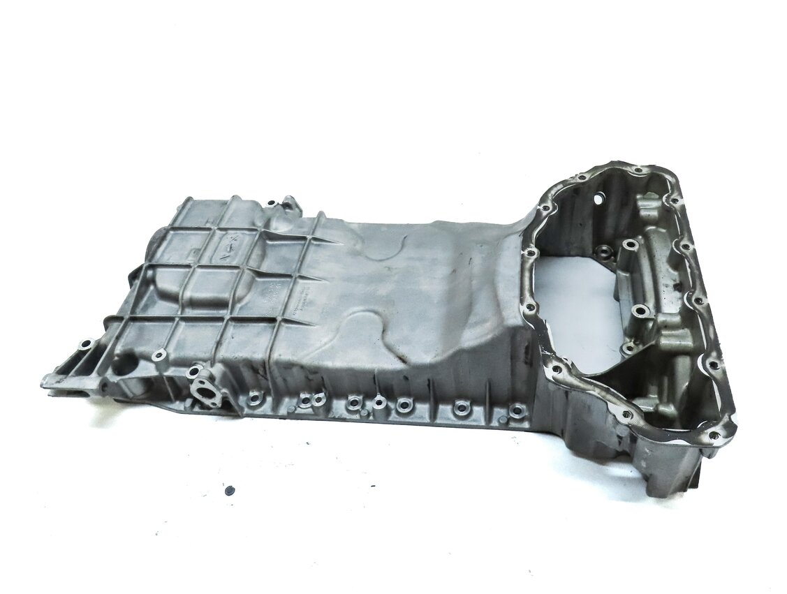 Thumbnail 6: 2012-2020 MERCEDES E550 GL450 GL550 ML550 SL550 CLS550 - 4.6L V8 UPPER OIL PAN