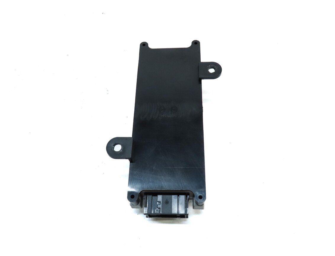 Thumbnail 5: 08-09 MERCEDES GL320 GL450 GL550 ML320 ML350 (X164 W164) RADIO ANTENNA AMPLIFIER